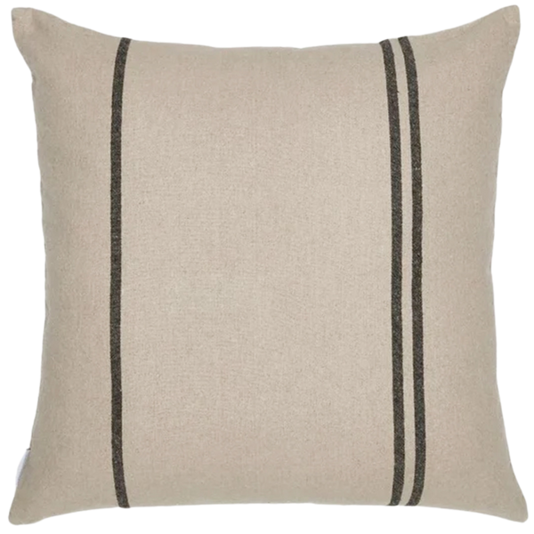 Urban Oasis Anika Square Cushion Jet - Gro Urban Oasis