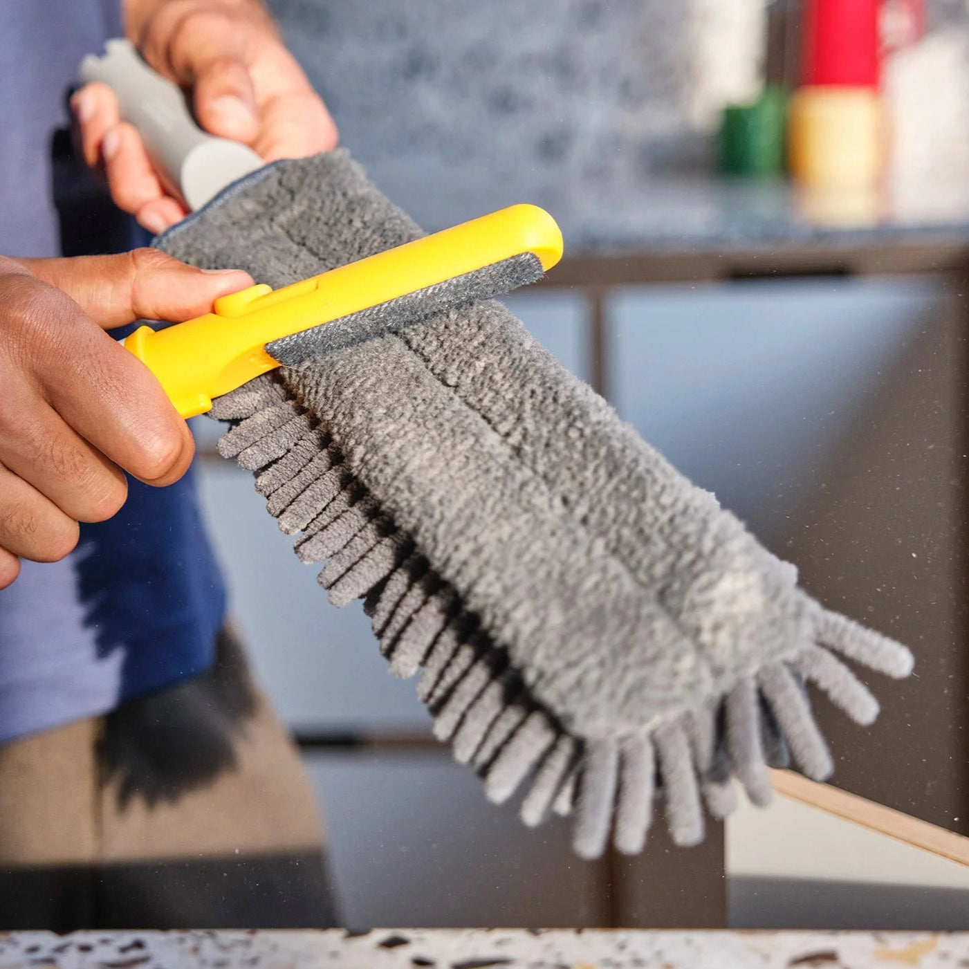 Joseph Joseph CleanTech Duster With Storage Sheath - Gro Urban Oasis