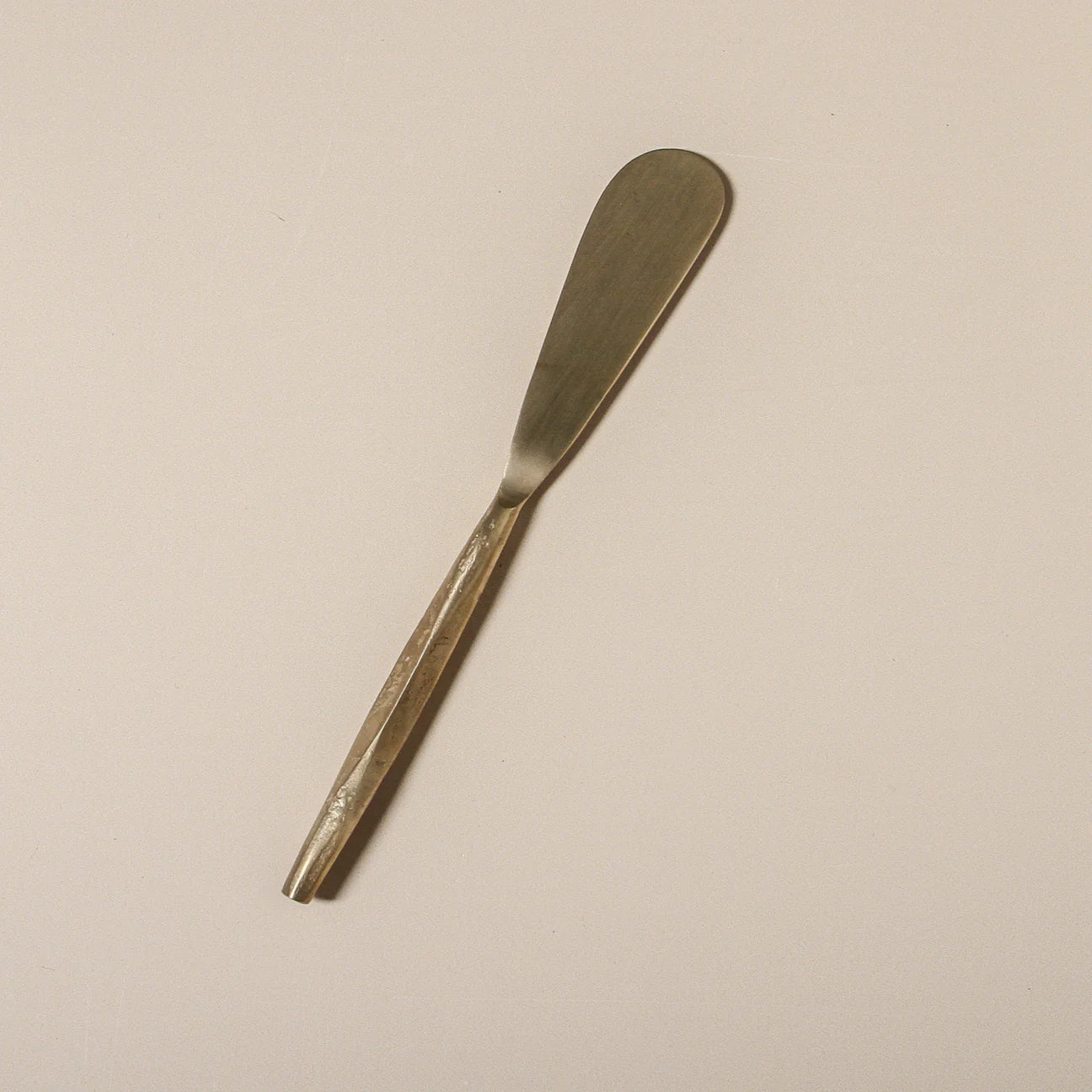 Indigo Love Fetle Spread Knife