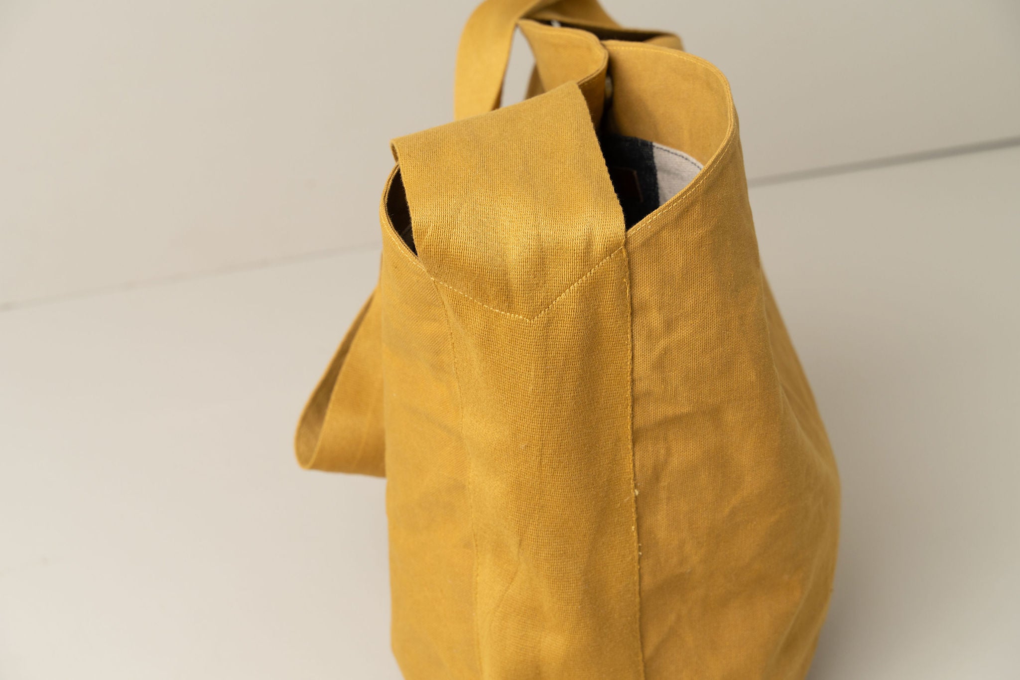 Saarde Journey Canvas Tote Bag Mustard