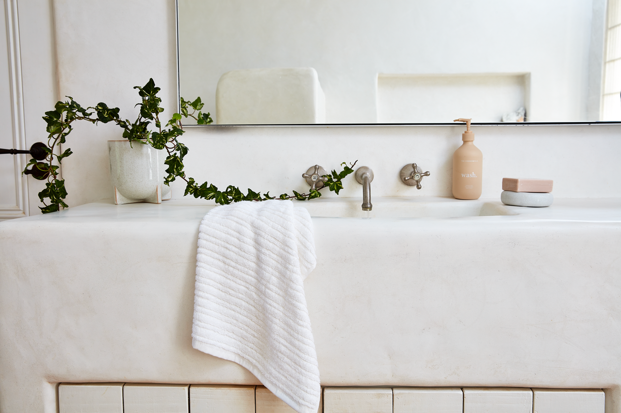 Urban Oasis Hand Towel White