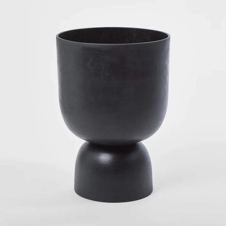 Blanche Planter Black Large