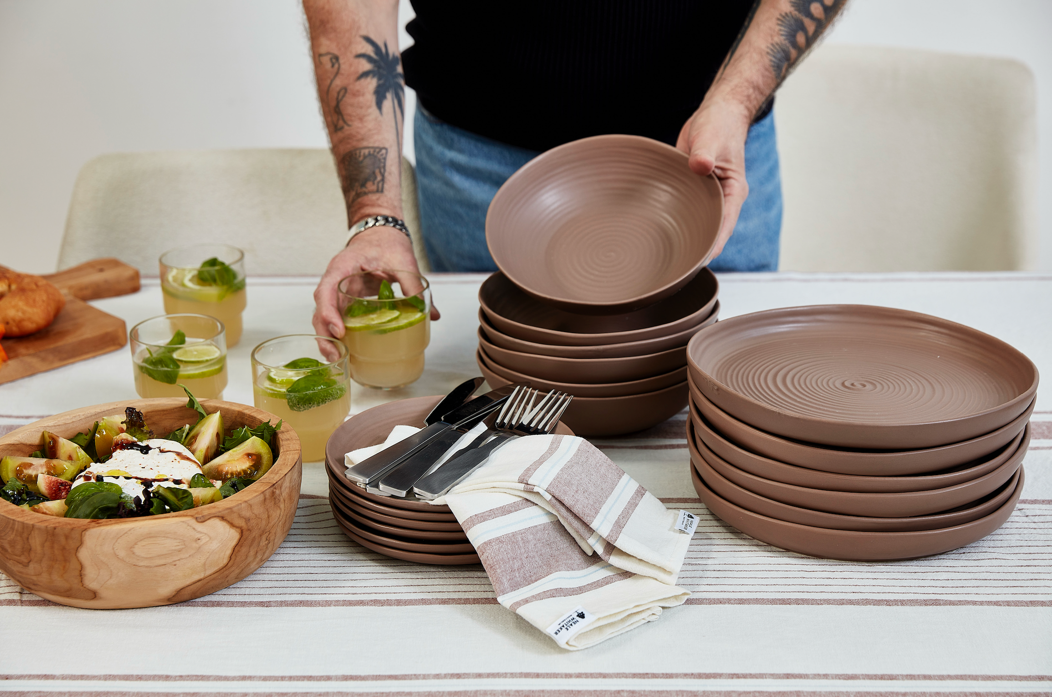 Neale Whitaker Everyday Dinner Plate Mocha - Gro Urban Oasis