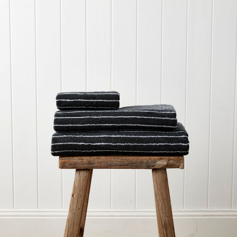 Urban Oasis Hudson Stripe Bath Towel Granite - Gro Urban Oasis
