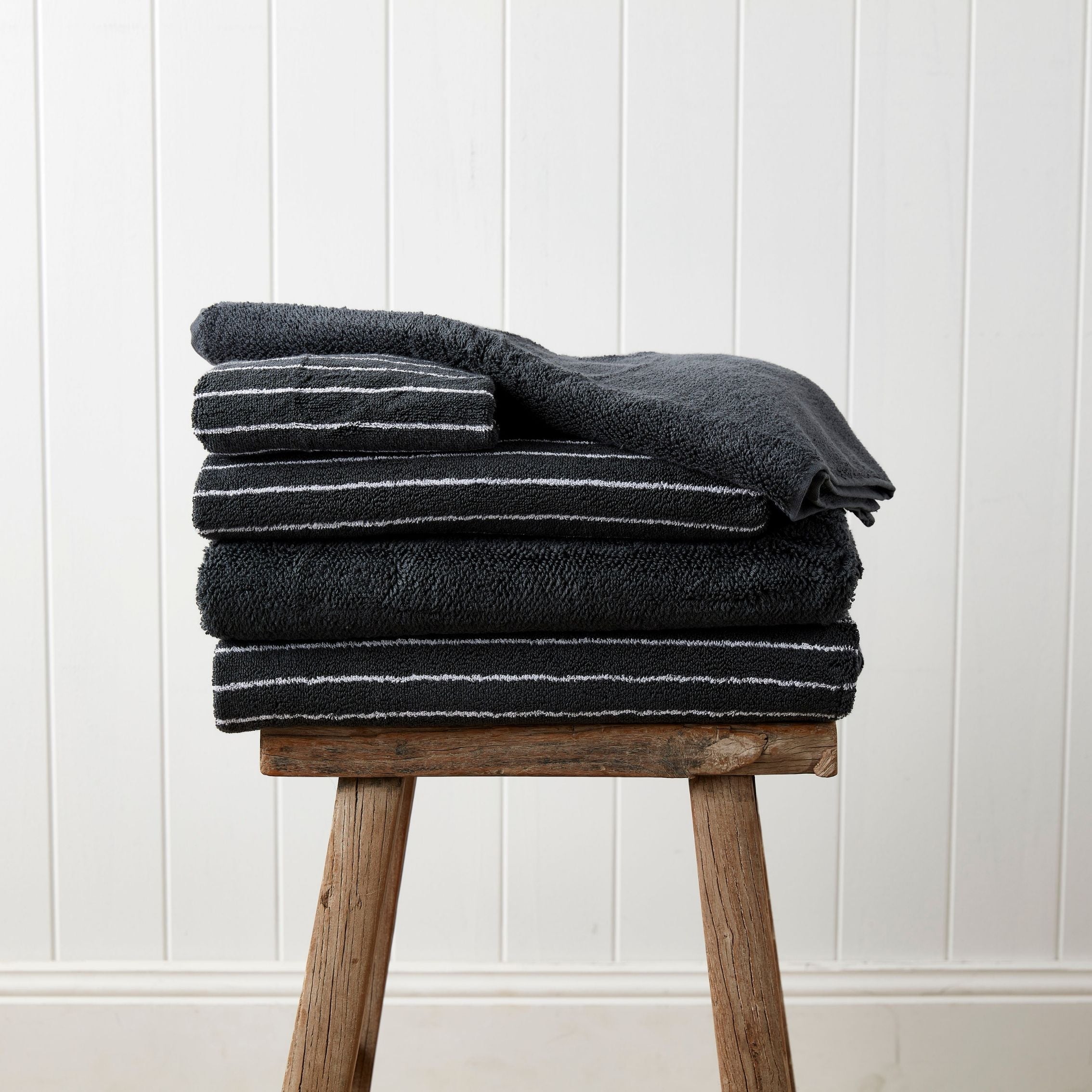 Urban Oasis Hudson Stripe Bath Sheet Granite - Gro Urban Oasis