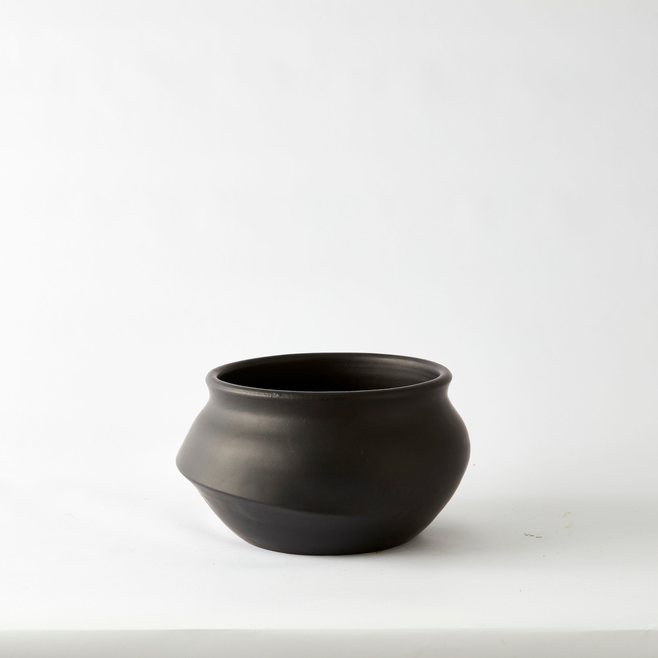Urban Oasis Naya Pot Matte Black Large - Gro Urban Oasis
