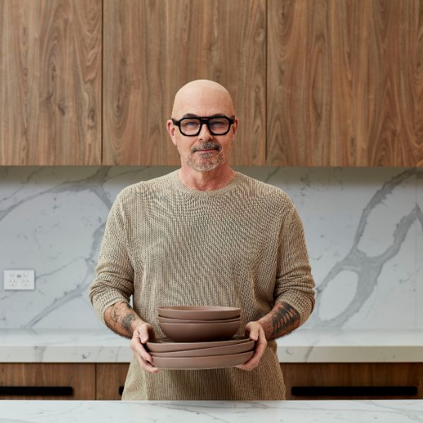 Neale Whitaker Everyday Dinner Plate Mocha
