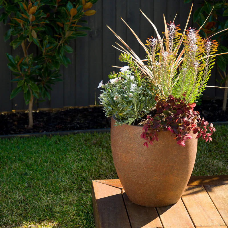Montague Egg Planter Rust 340mm - Gro Urban Oasis