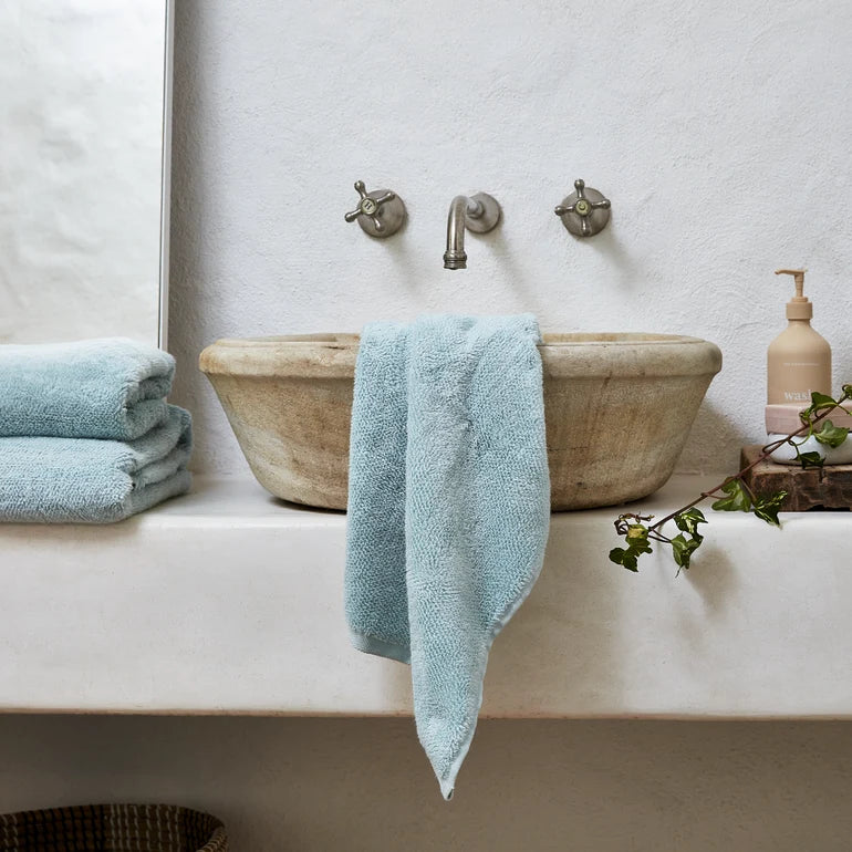 Urban Oasis Aydin Hand Towel Mare